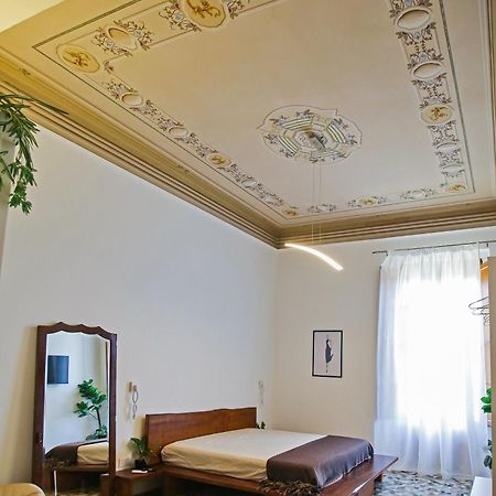 Tiritu Apartments Catania Exteriör bild